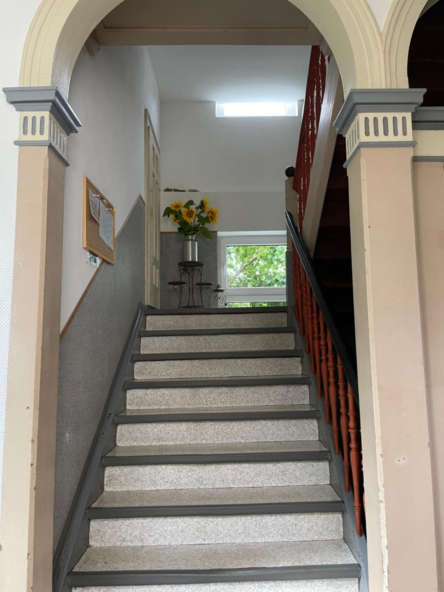 Zentral Gelegenes Apartment Am Fusse Der Wartburg ไอเซนัค ภายนอก รูปภาพ